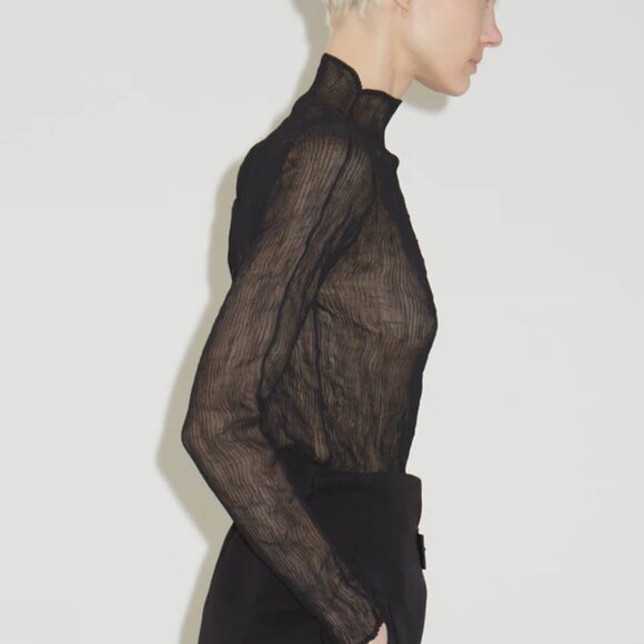 Issey Miyake black chiffon twist top, size 2 - Picture 3 of 9